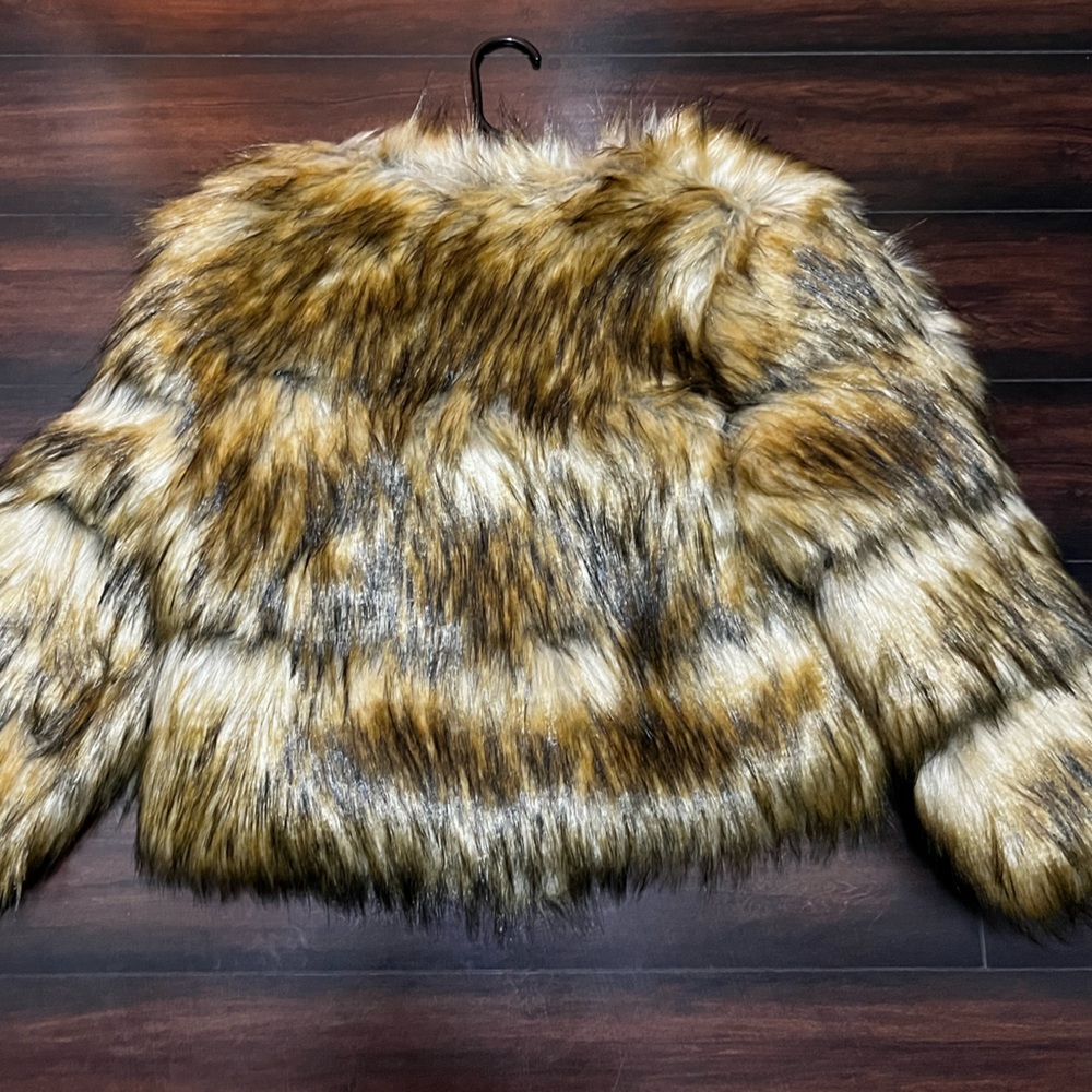 Faux Fur Coat (waist)